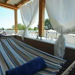 Holiday home The Countryside Olive Garden Near Airport & Highway Smokovic